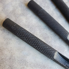 1/4 inch (6mm) hole punch